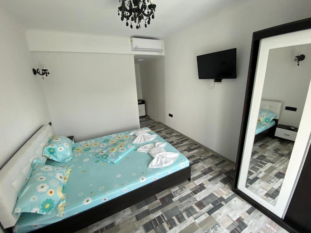 Cool Breeze - Mamaia Nord Hotel นาโวดาริ ภายนอก รูปภาพ