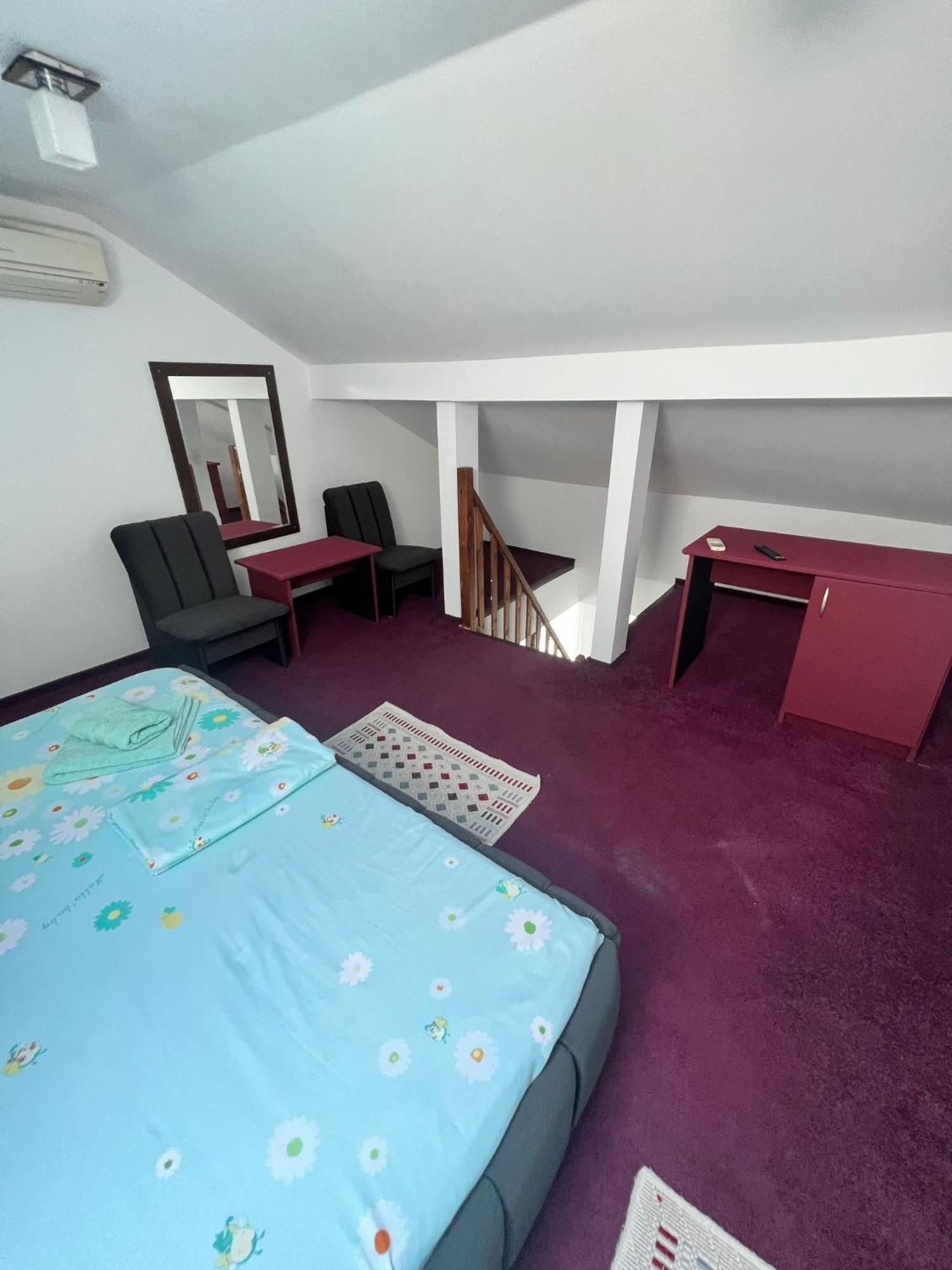 Cool Breeze - Mamaia Nord Hotel นาโวดาริ ภายนอก รูปภาพ