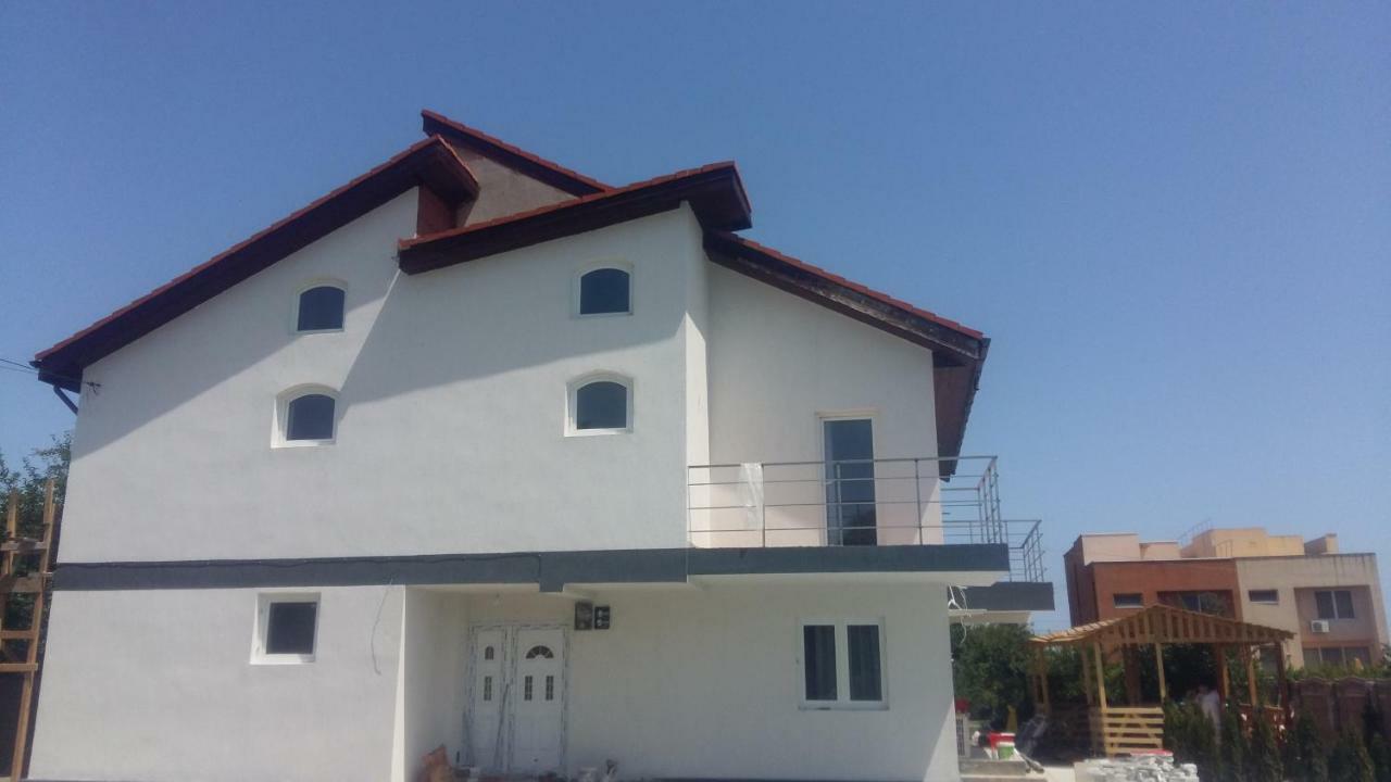 Cool Breeze - Mamaia Nord Hotel นาโวดาริ ภายนอก รูปภาพ